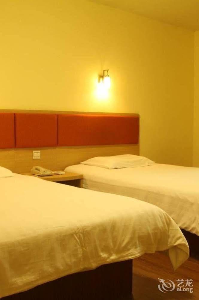 Homeinns Hotel ฮุ่ยโจว ภายนอก รูปภาพ